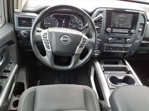 Certified 2024 Nissan Titan SV w/ SV Convenience Package AWD/4WD image 11