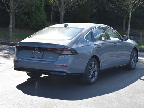 New 2026 Honda Accord EX-L image 8