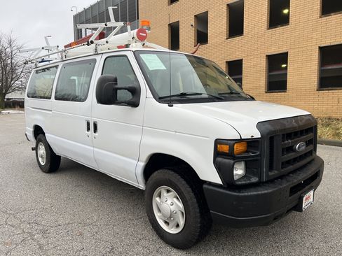 Used 2008 Ford E-350 and Econoline 350 Super Duty image 11
