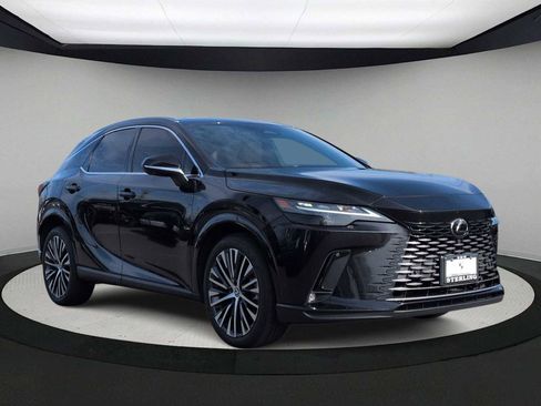 Used 2023 Lexus RX 350 Premium Plus image 2