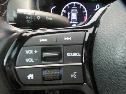 Used 2023 Honda Civic Sport image 32