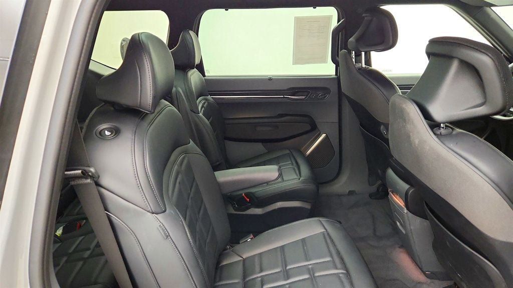 Used 2026 Kia EV9 Land w/ Nightfall Edition Package AWD/4WD image 22