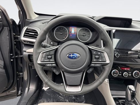 Used 2023 Subaru Forester Limited image 13