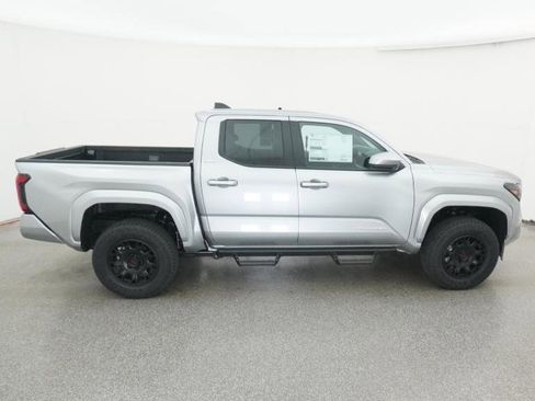 New 2026 Toyota Tacoma SR5 image 41