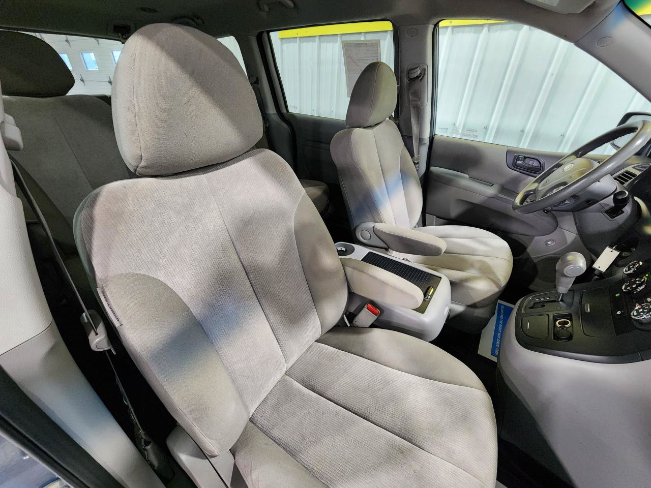 Used 2014 Kia Sedona LX FWD image 21