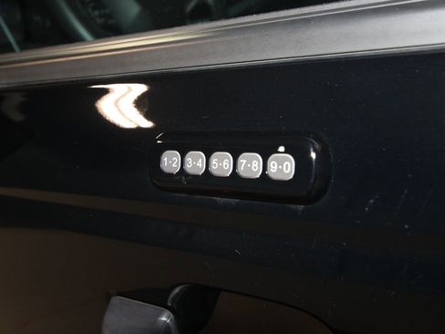 Used 2023 Ford Bronco Black Diamond image 43