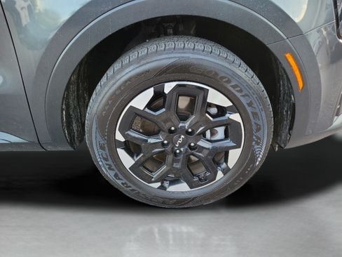 Certified 2024 Kia Sorento S AWD/4WD image 30