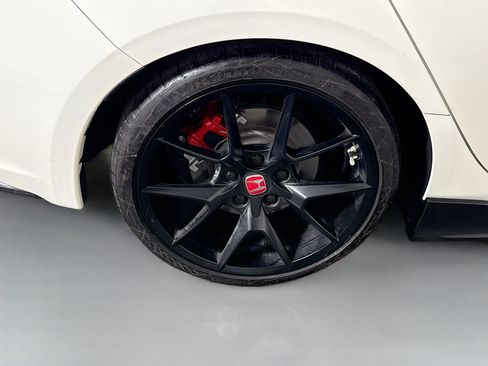 Used 2024 Honda Civic Type R image 33