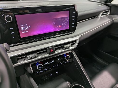 Used 2023 Kia K5 GT-Line image 11