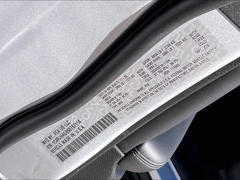 New 2025 Jeep Grand Cherokee Altitude AWD/4WD image 20