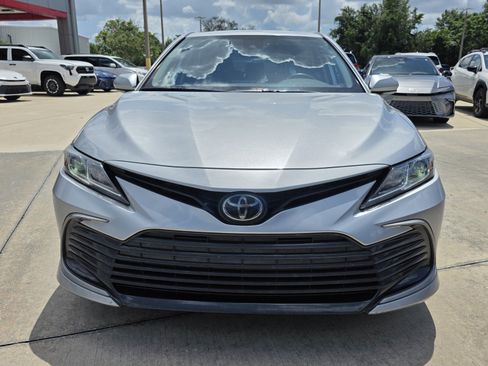 Used 2022 Toyota Camry LE FWD image 8