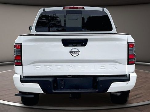 New 2026 Nissan Frontier SV RWD image 4