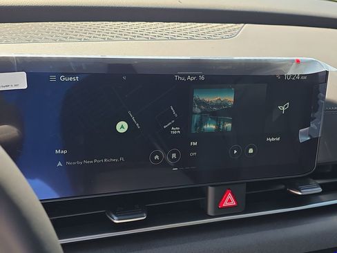 New 2026 Kia Carnival EX FWD image 24