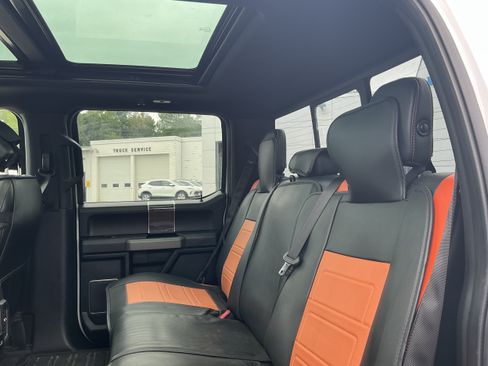Used 2018 Ford F150 Raptor w/ Equipment Group 802A Luxury AWD/4WD image 11