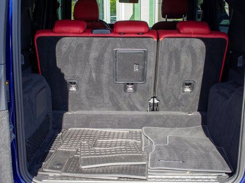 Used 2023 Mercedes-Benz G 63 AMG 4MATIC w/ AMG Performance Package image 23