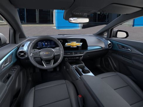 New 2026 Chevrolet Equinox EV LT image 15