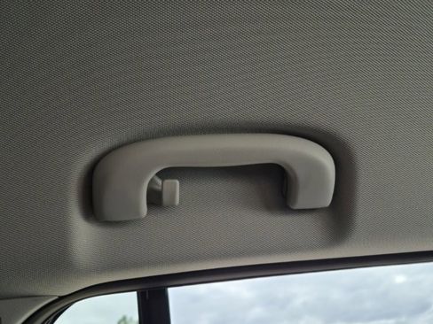 Used 2025 Chevrolet Trax ACTIV w/ Driver Confidence Package image 47