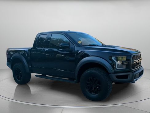 Certified 2018 Ford F150 Raptor w/ Equipment Group 802A Luxury AWD/4WD image 36