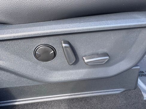 New 2026 Ford F350 Lariat image 14