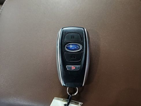 Used 2022 Subaru Outback Touring XT w/ Popular Package #2 image 32