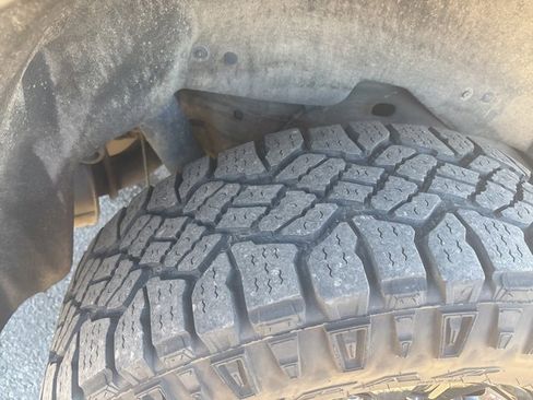 Used 2019 Chevrolet Tahoe LS image 7