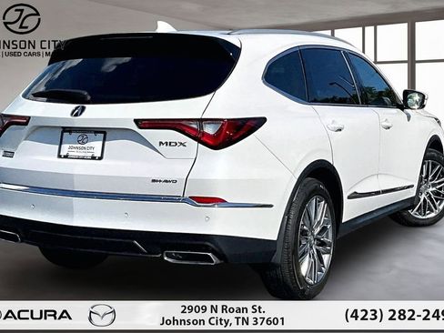 Used 2024 Acura MDX SH-AWD w/ Advance Package image 2