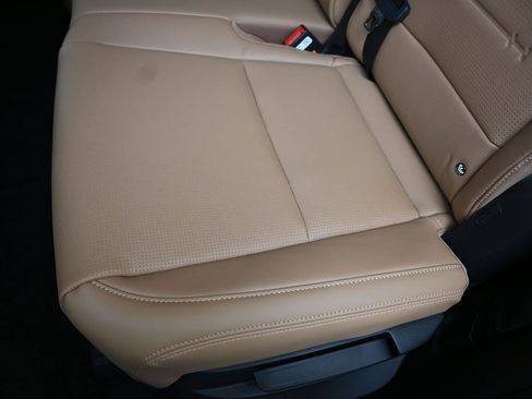 New 2026 Hyundai Santa Fe Limited AWD/4WD image 17