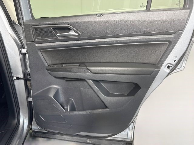 Used 2020 Volkswagen Atlas Cross Sport SEL Premium AWD/4WD image 27