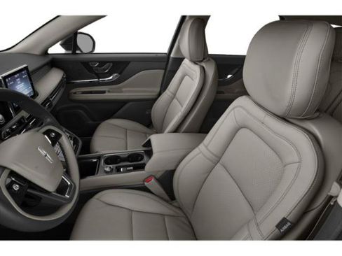 Used 2021 Lincoln Corsair Reserve w/ Equipment Group 201A FWD image 9
