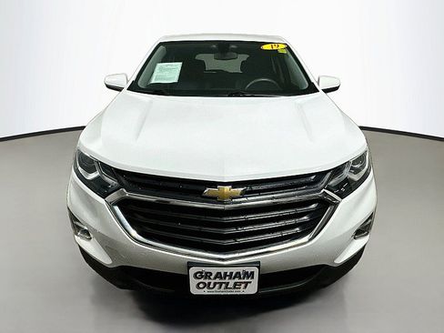 Used 2019 Chevrolet Equinox LT FWD image 2