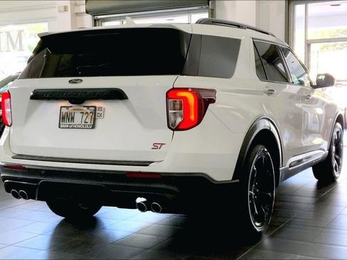 Used 2022 Ford Explorer ST w/ Equipment Group 401A image 6
