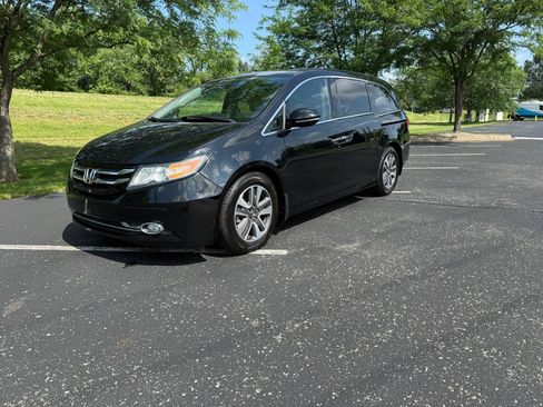 Used 2016 Honda Odyssey Touring image 18
