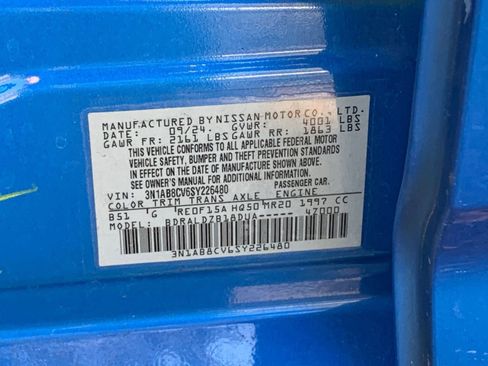 Used 2025 Nissan Sentra SV image 24