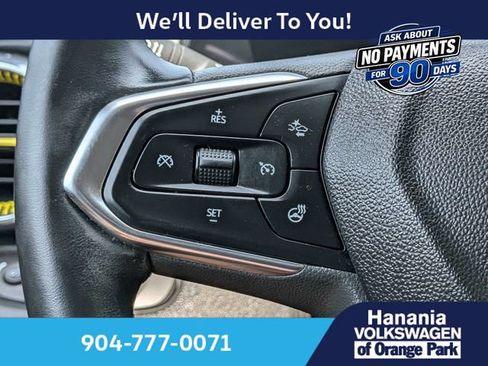 Used 2024 Chevrolet Trax ACTIV w/ Sunroof Package FWD image 26
