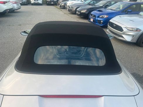 Used 2000 Porsche Boxster RWD image 29