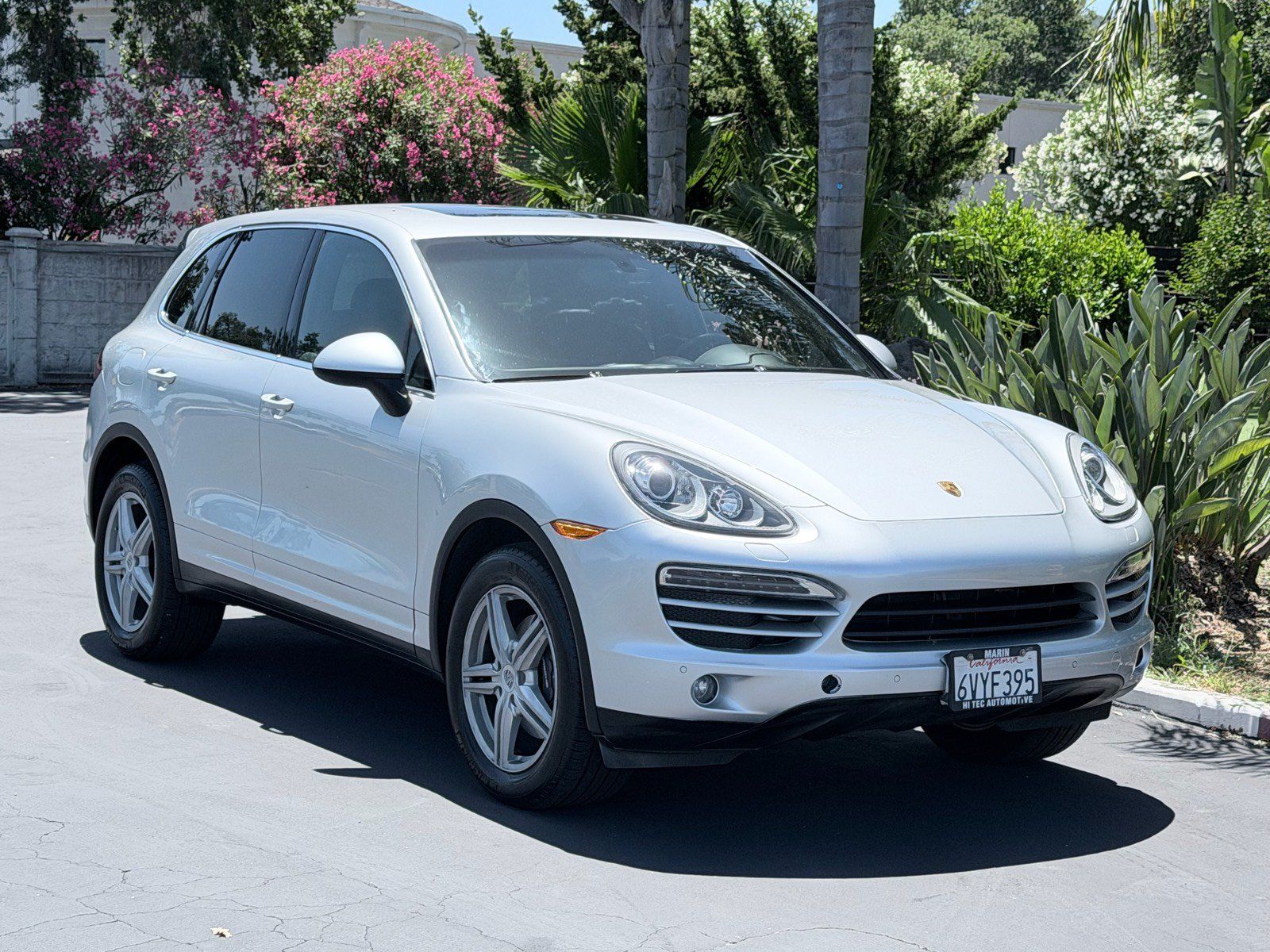 Used 2012 Porsche Cayenne AWD/4WD image 5