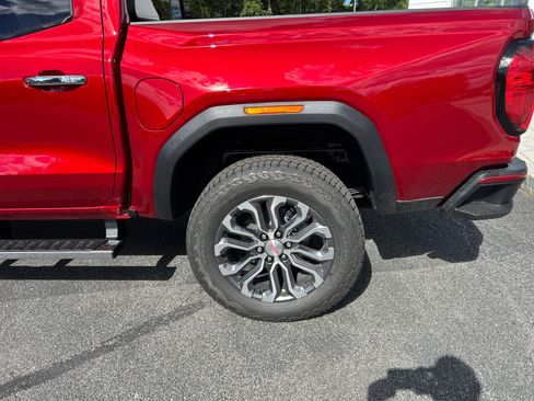 New 2026 GMC Canyon Denali AWD/4WD image 6