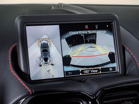 Used 2020 Aston Martin V8 Vantage Coupe image 28