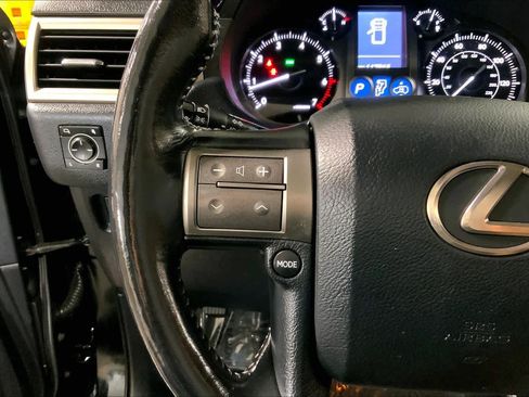 Used 2014 Lexus GX 460 Luxury AWD/4WD image 47