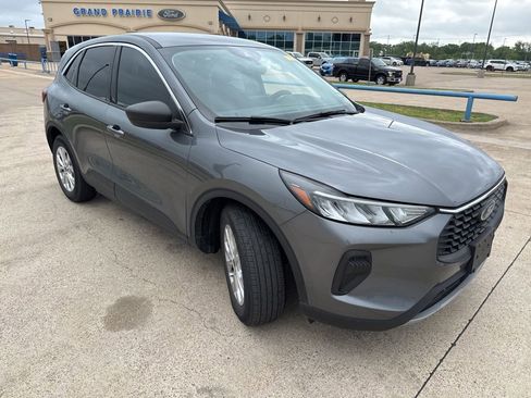 Used 2024 Ford Escape Active image 17