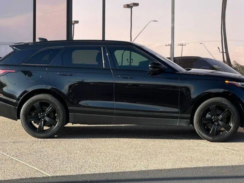 Used 2019 Land Rover Range Rover Velar S image 19