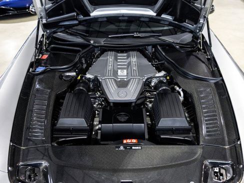 Used 2011 Mercedes-Benz SLS AMG Coupe image 28