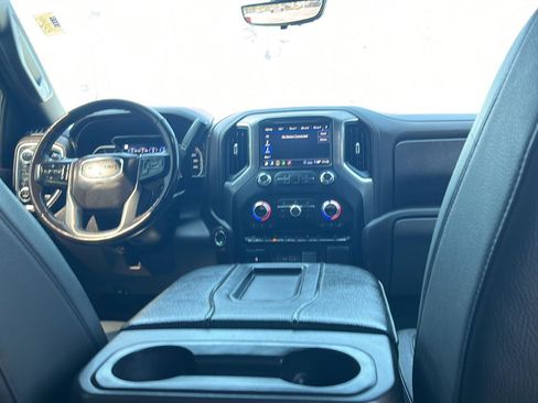 Used 2020 GMC Sierra 2500 Denali w/ Denali Ultimate Package AWD/4WD image 29