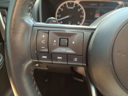 Certified 2024 Nissan Rogue SV w/ SV Premium Package image 30