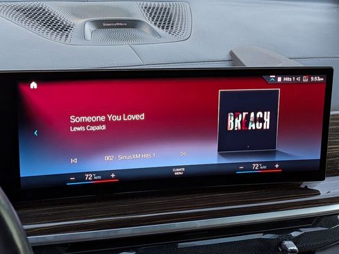 Used 2023 BMW X7 xDrive40i w/ Executive Package image 19