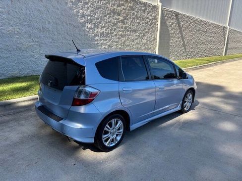 Used 2010 Honda Fit Sport image 3