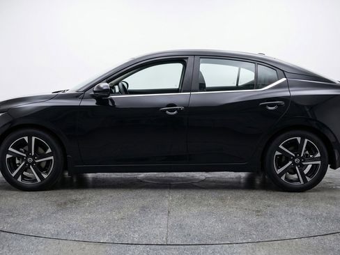 Used 2025 Nissan Sentra SV FWD image 5