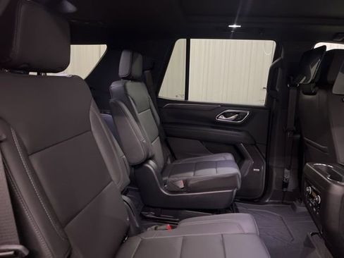 Used 2024 Chevrolet Tahoe Z71 w/ Z71 Off-Road Package image 20