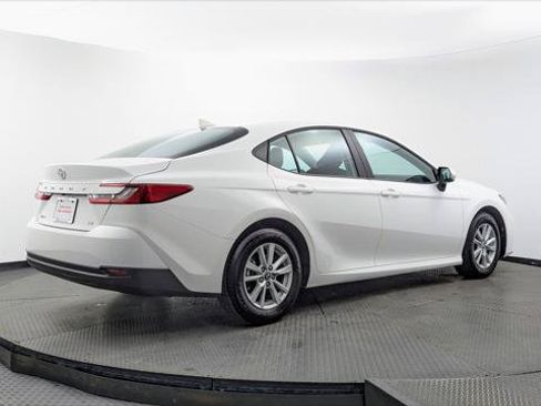 Used 2026 Toyota Camry LE FWD image 8