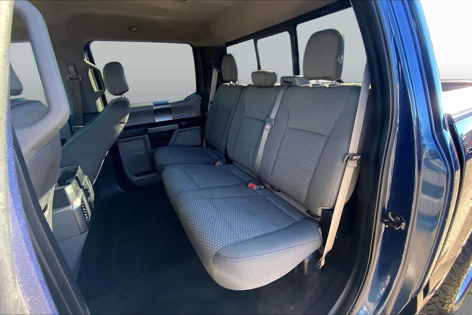 Used 2016 Ford F150 XLT w/ Equipment Group 302A Luxury AWD/4WD image 20